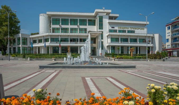 Приморско