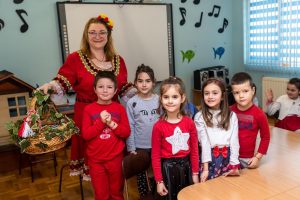 ДГ " Русалка " - гр. Приморско посрещнаха Баба Марта